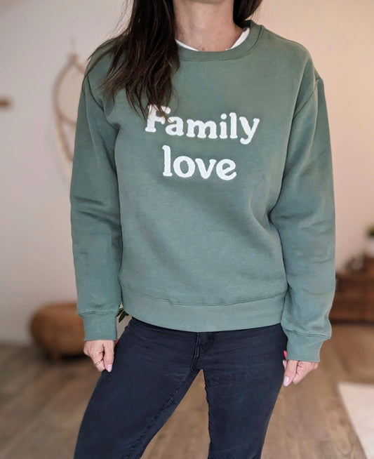 Pull "family love" femme